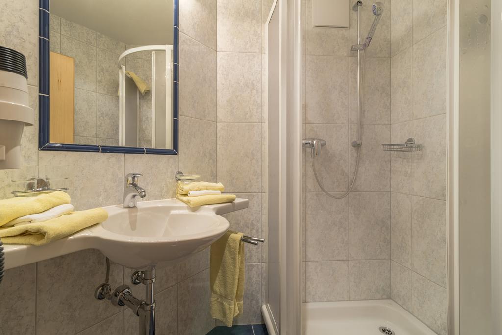 Hotel Garni Chasa Nova Samnaun Kültér fotó