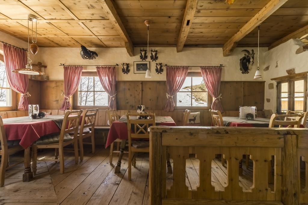 Hotel Garni Chasa Nova Samnaun Kültér fotó