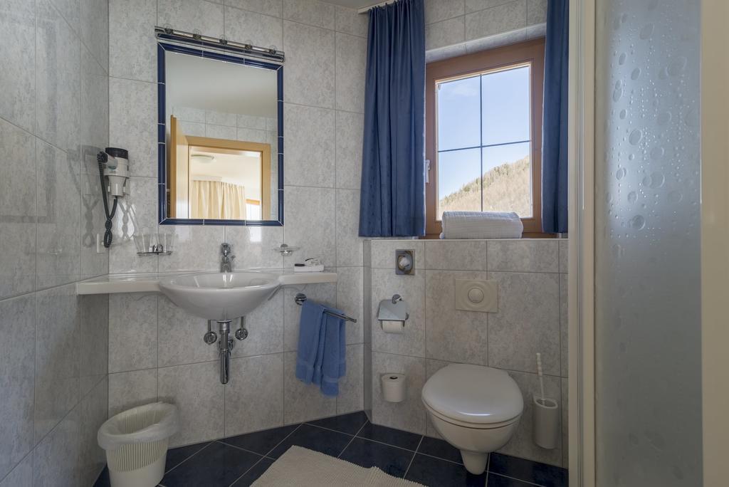 Hotel Garni Chasa Nova Samnaun Kültér fotó